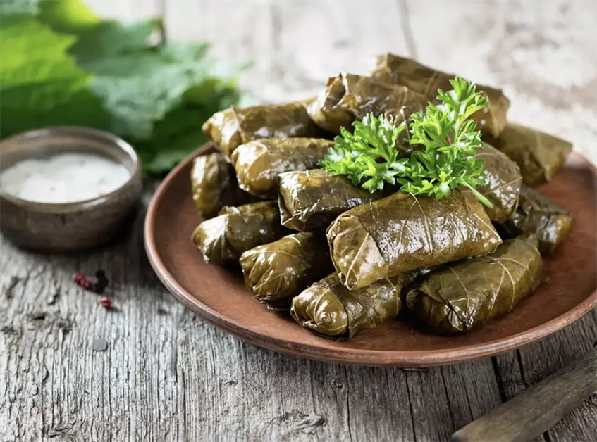 Vine Leaves (V)