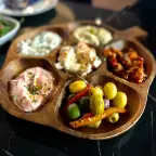 Mixed Cold Mezze Plate (V)